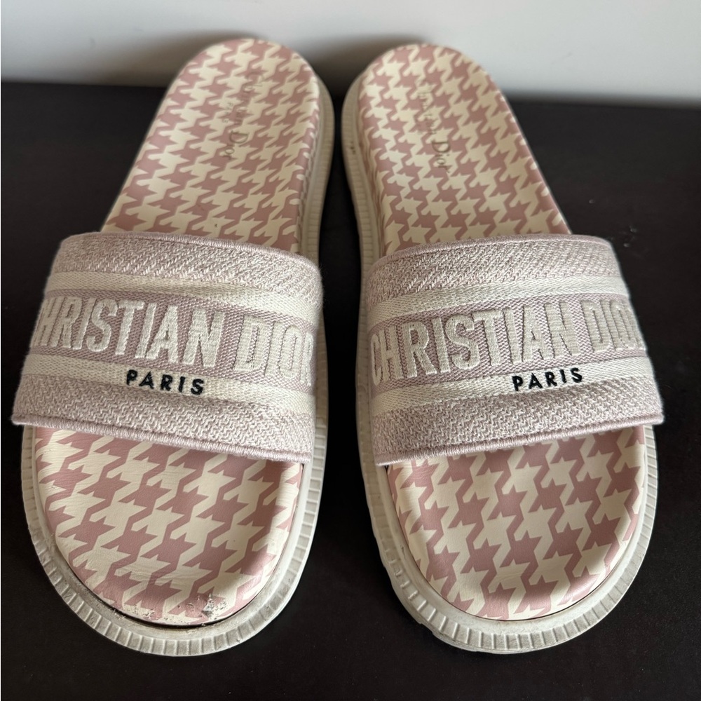 Christian Dior Dway Slides